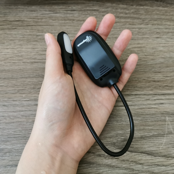 Reading light - Picture 2 of 3